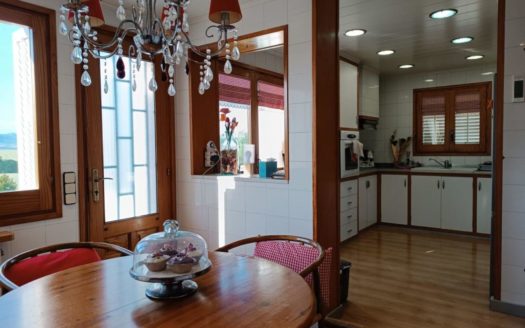 Casa adosada en venta en Montbui