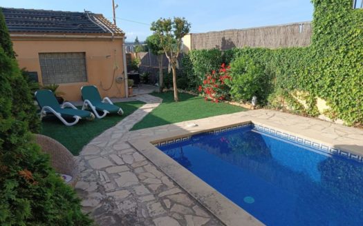 Casa adosada en venta en Montbui