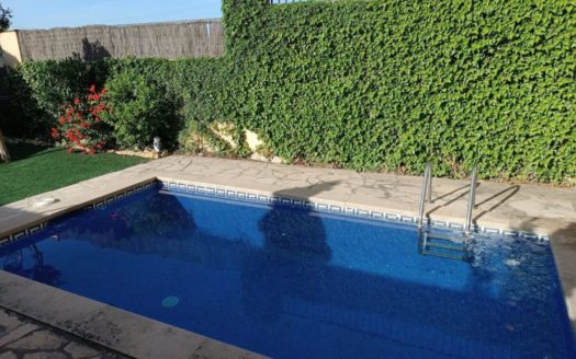 Casa adosada en venta en Montbui