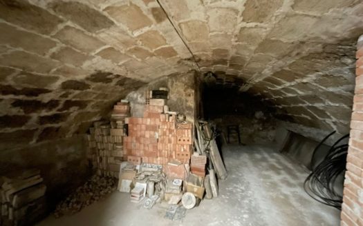 Casa adosada en venda a La Pobla de Claramunt