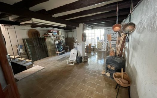 Casa adosada en venda a La Pobla de Claramunt