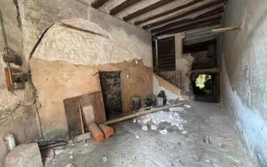 Ideal Constructores o inversors….Venda d’una CASA O EDIFICI a Santa Coloma de Queralt