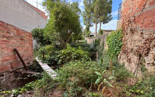 Ideal Constructores o inversors….Venda d’una CASA O EDIFICI a Santa Coloma de Queralt