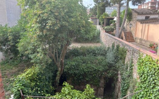 Ideal Constructores o inversores….Venta de una CASA O EDIFICIO en Santa Coloma de Queralt