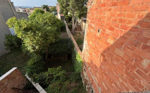 Ideal Constructores o inversores….Venta de una CASA O EDIFICIO en Santa Coloma de Queralt