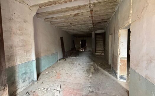 Ideal Constructores o inversors….Venda d’una CASA O EDIFICI a Santa Coloma de Queralt