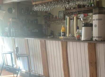 Traspas de restaurant amb encant a La Llacuna