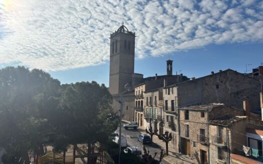 CASA EN VENDA A SANTA COLOMA DE QUERALT