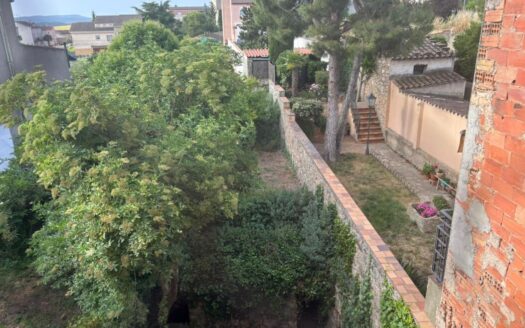 Ideal Constructores o inversores….Venta de una CASA O EDIFICIO en Santa Coloma de Queralt