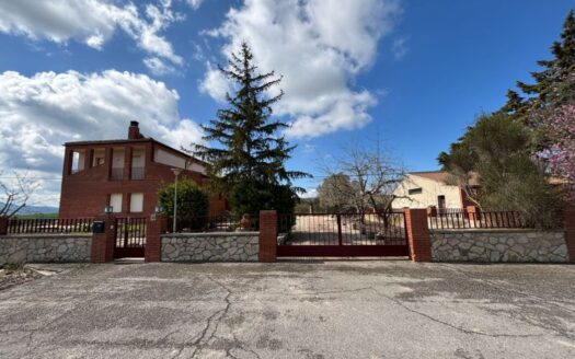 Exclusiva venta de chalet con vistas inigualables en Santa Coloma de Queralt