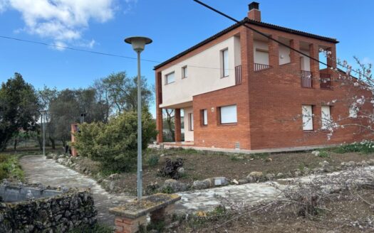 Exclusiva venta de chalet con vistas inigualables en Santa Coloma de Queralt